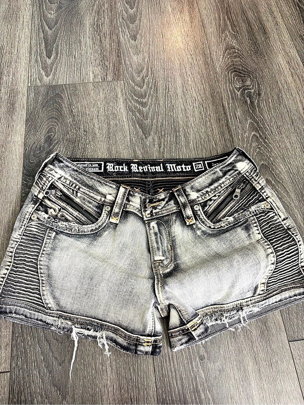 Rock Revival Women's Gray Jean Shorts